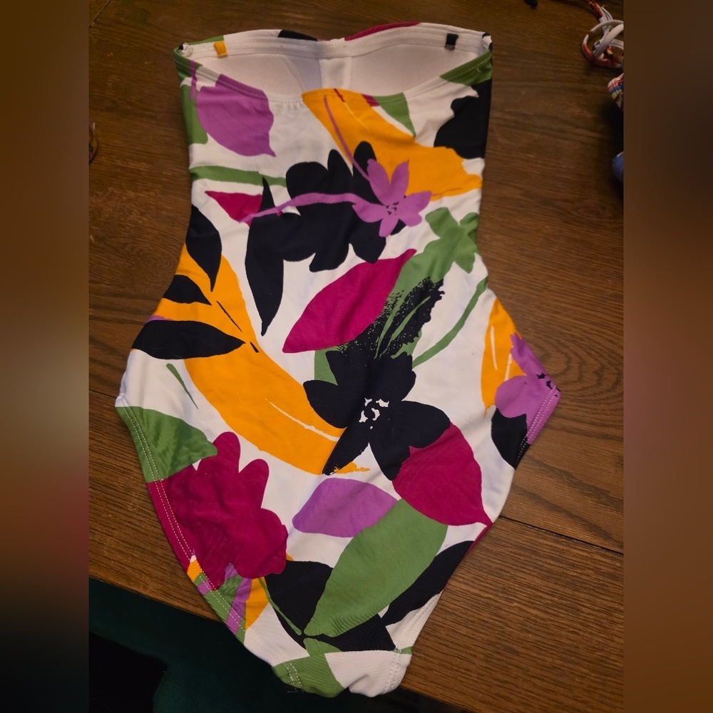 Anne Cole Multicolor Strapless Swimsuit Sz 6. Amazing Condition. - Picture 3 of 7